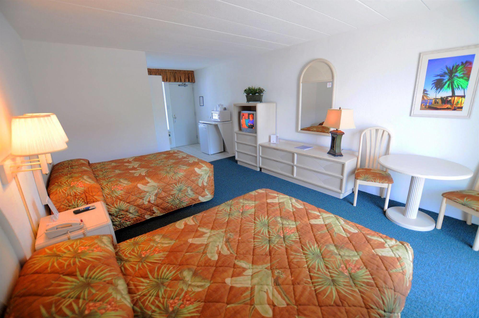Riviera Resort & Suites Wildwood Bagian luar foto