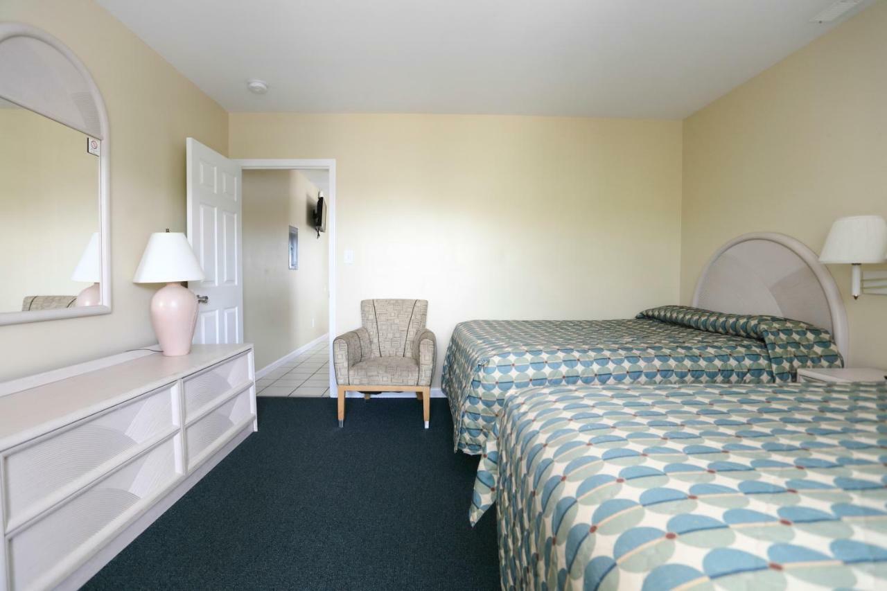 Riviera Resort & Suites Wildwood Bagian luar foto